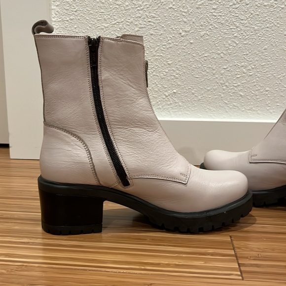 Off-White Boots Size 8 - Picture 3 of 11